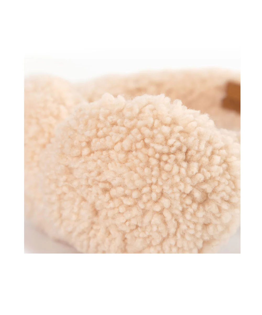 Fluffy UGG Earmuff - Image 6