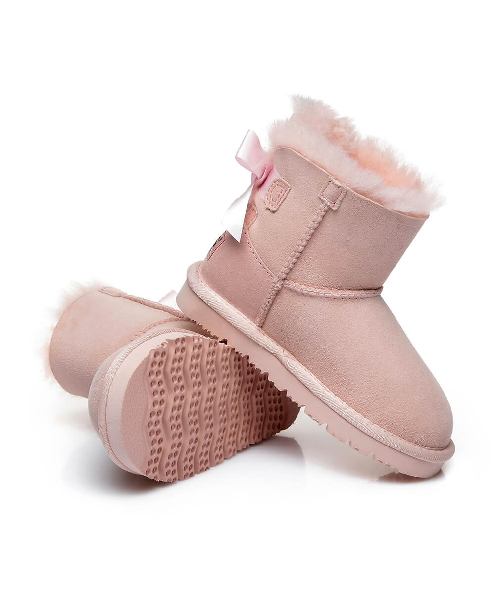 Kid's UGG Classic Mini Bow - Image 11