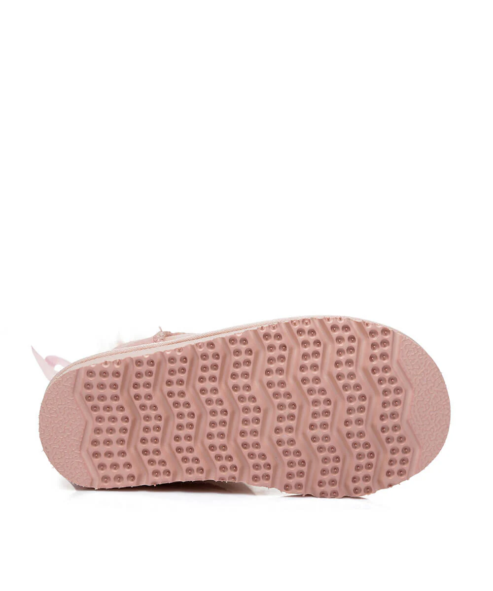 Kid's UGG Classic Mini Bow - Image 12