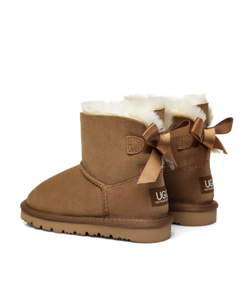 Kid's UGG Classic Mini Bow - Image 4