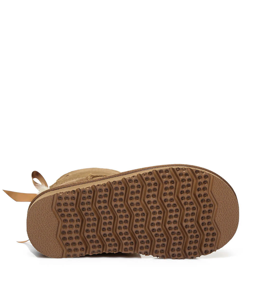 Kid's UGG Classic Mini Bow - Image 6