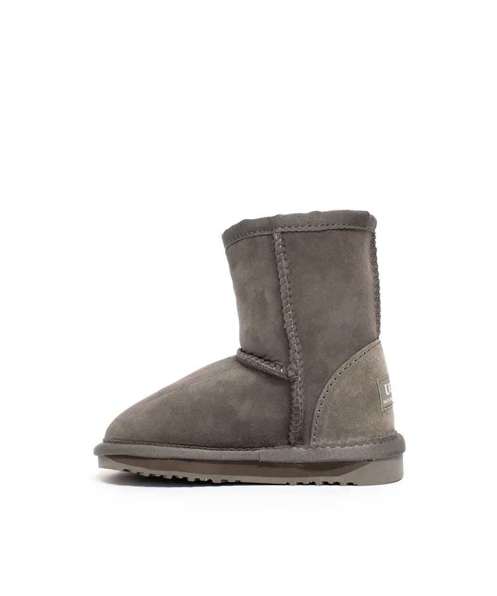 Kid's UGG Classic Short - Image 19