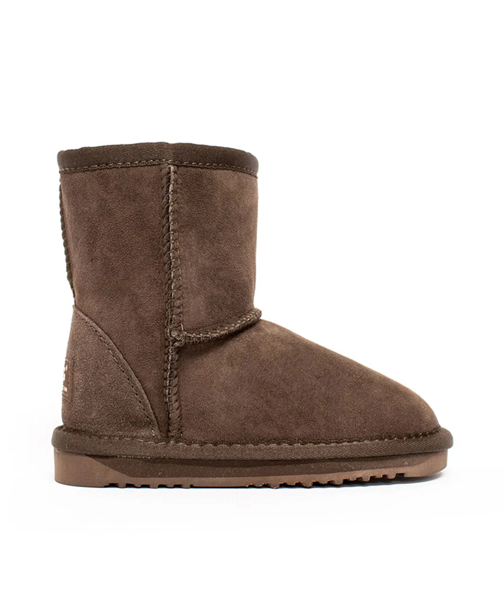 Kid's UGG Classic Short - Image 9