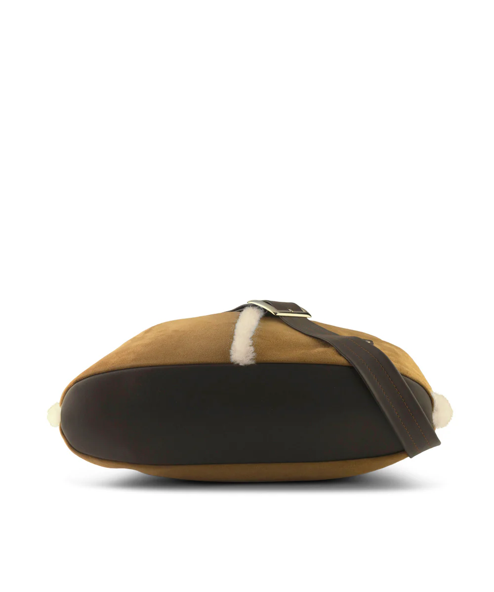 UGG Large Shoulder Sack - Image 5