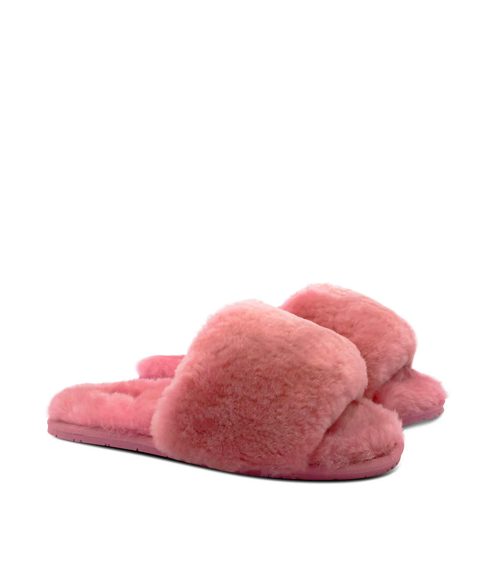 Women's UGG Fluffy Slipper - Image 25