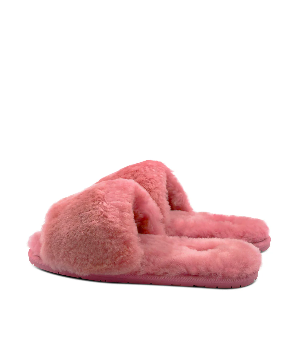 Women's UGG Fluffy Slipper - Image 26