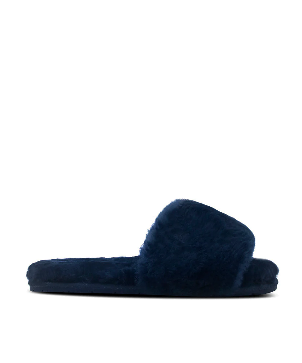 Women's UGG Fluffy Slipper - Image 6